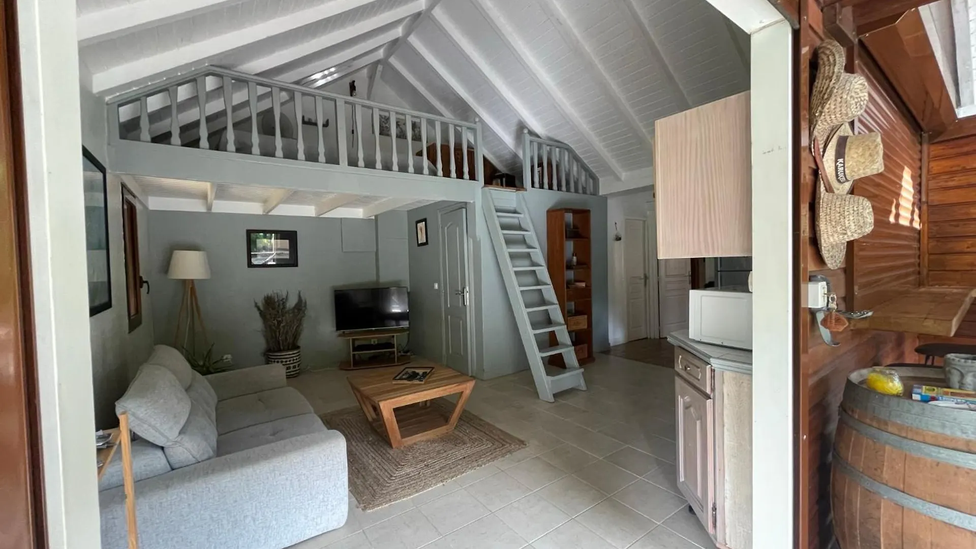 Le Jasmin De Nuit Chalet , Spa Privatif Les Abymes